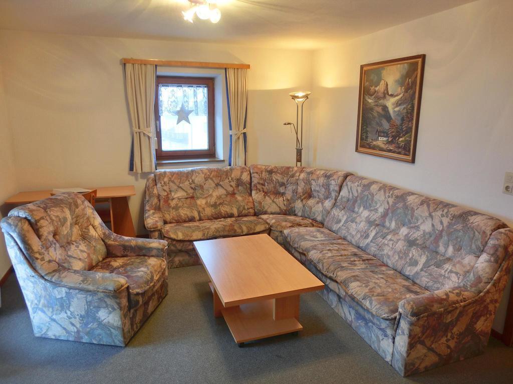 Buchauer-Tirol / Landhaus Buchauer Thiersee Rum bild
